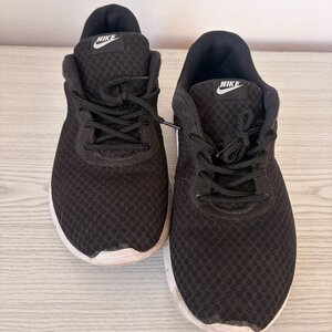 Nike Tanjun GS Αθλητικά Παιδικά Παπούτσια Running με Κορδόνια Black / White 818381-011