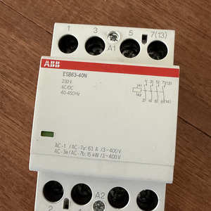 Abb Ρελέ Ράγας Ισχύος 63A Τετραπολικό με Τάση 230V 83135