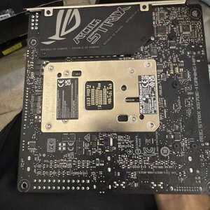 Asus ROG STRIX X670E-I Gaming WIFI Motherboard Mini ITX με AMD AM5 Socket