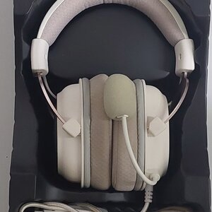 Redragon H510 Zeus-X RGB Over Ear Gaming Headset με σύνδεση USB Λευκό