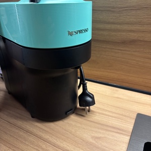 Nespresso Vertuo Pop Καφετιέρα για Κάψουλες Vertuo Aqua Mint