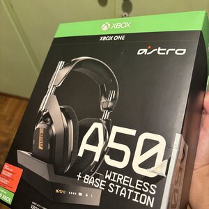 Astro A50 Wireless Base Station Xbox Over Ear Gaming Headset με σύνδεση USB
