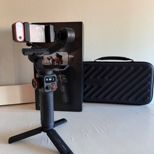 Hohem iSteady M6 Kit (with Fill Light & AI sensor) Gimbal Κινητού με Σταθεροποιητή 3 Αξόνων και 18 ώρες λειτουργίας Μαύρο