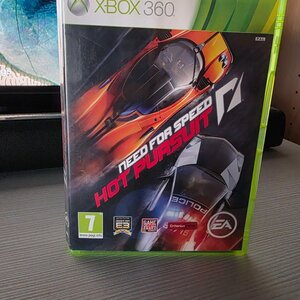 Need for Speed: Hot Pursuit [Xbox 360 Game]