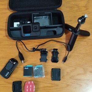 GoPro Hero10 Black Action Camera 5K Υποβρύχια Standard με Οθόνη Αφής 2.27" και Wi-Fi Go Pro