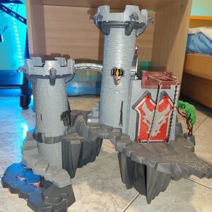 Playmobil Κάστρο + έξτρα φιγούρες, χωρίς τον δράκο