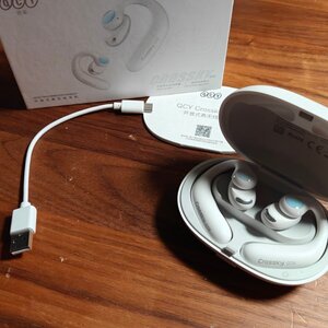 QCY Crossky GTR Open Ear Bluetooth Handsfree Ακουστικά με Αντοχή στον Ιδρώτα και Θήκη Φόρτισης Λευκά