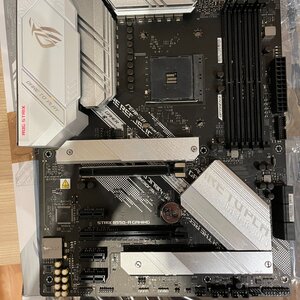 Asus ROG Strix B550-A Gaming Motherboard ATX με AMD AM4 Socket 90MB15J0-M0EAY0