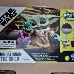 Φιγούρα Δράσης The Mandalorian Bounty Collection Grogu's Hover-Pram Star Wars Yoda για 4+ Ετών F2854