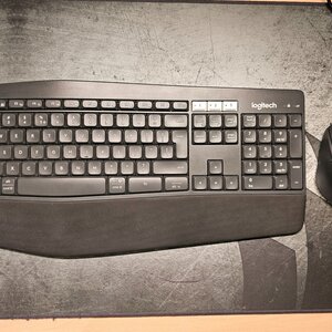 Logitech MK850 Performance Ασύρματο Σετ Πληκτρολόγιο & Ποντίκι Αγγλικό US