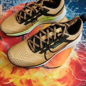 Nike React Pegasus Trail 4 DX8960-700 gold