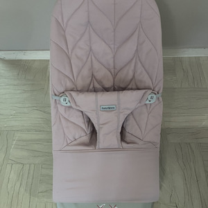 BabyBjorn Χειροκίνητο Relax Μωρού Bliss Petal Quilt Petal Quilt / Dusty Pink για Παιδί έως 13kg 006222