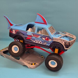 Playmobil Stunt Show Shark Monster Truck for 4-10 years old 70550