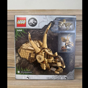 LEGO Jurassic World Dinosaur Fossils: Triceratops Skull για 9+ Ετών 468τμχ 76969