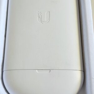 Ubiquiti NanoStation Loco 5AC + Γνήσιο Τροφοδοτικό PoE (Έτοιμο σετ)