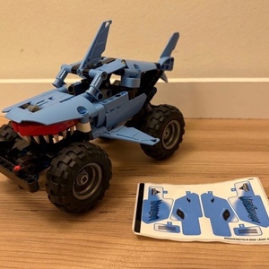 LEGO Technic Monster Jam Megalodon για 7+ Ετών 42134