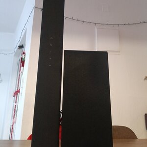 LG S40Q Soundbar 2.1 Bluetooth, HDMI και Wi-Fi 300W με Ασύρματο Subwoofer και Τηλεχειριστήριο Μαύρο