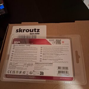 Silicon Power XPOWER Zenith DDR4 16GB RAM με 2x8GB Modules και Ταχύτητα 3200 για Desktop SP016GXLZU320BDC