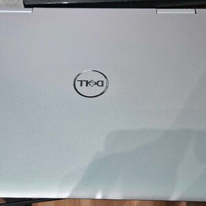 Dell Inspiron 14 2-in-1 (5482) - i3-8145U - 4GB - 256GB SSD - Win 10 Pro - Full HD Touch