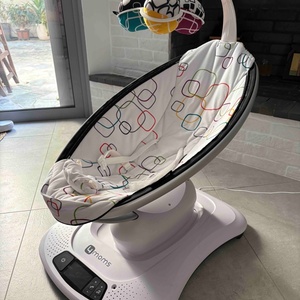 4moms Relax Μωρού Κούνια MamaRoo4 Plush White με Μουσική για Παιδί έως 11kg