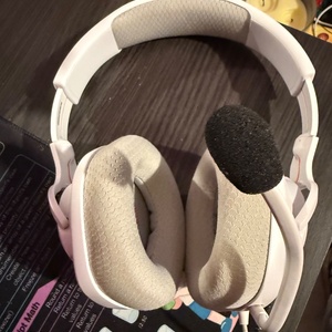 JBL Quantum 100M2 Over Ear Gaming Headset με σύνδεση 3.5mm Λευκό for Nintendo Switch / PC / PS4 / PS5 / XBOX