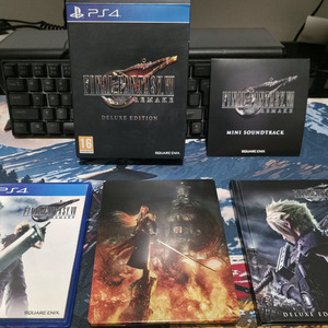 Final Fantasy VII Remake (Deluxe Edition) Edition PS4 Game