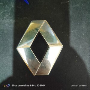 Σήμα Καπό Κουμπωτό Renault 310744