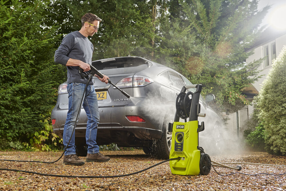 Ryobi Pressure Washer Electric 1800W with Pressure 140bar