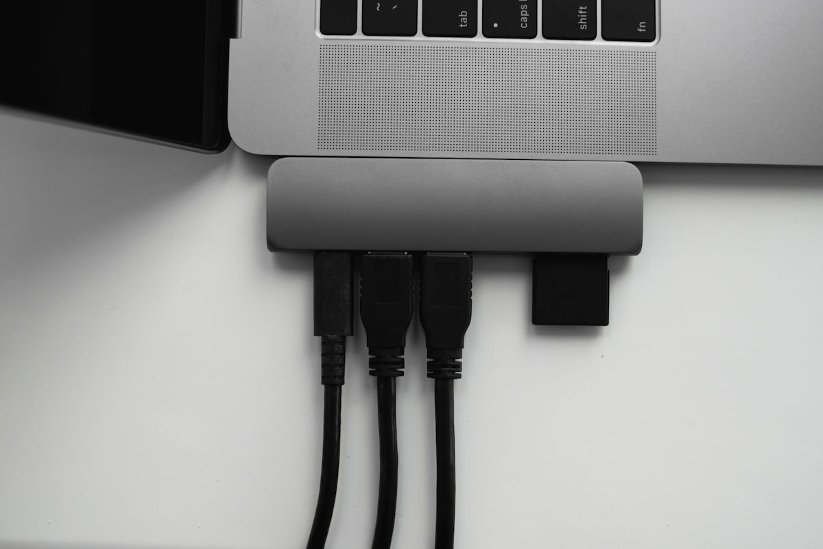 Ghid de cumpărare: Cum să alegi stația de andocare potrivită pentru laptopul tău