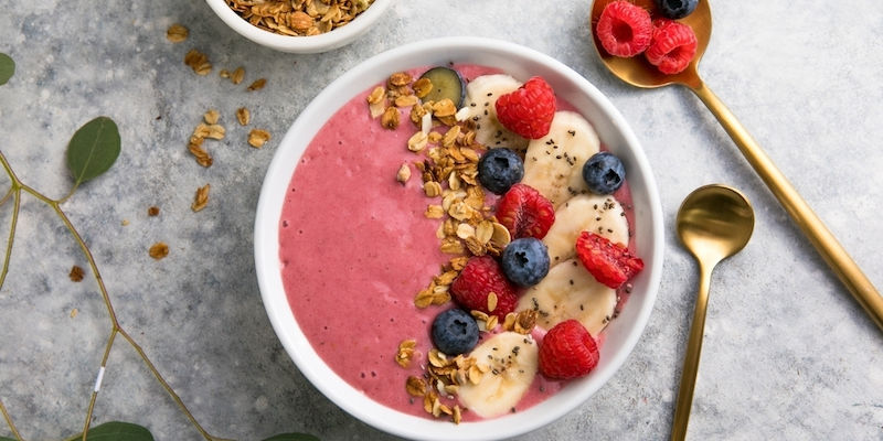 Smoothie bowl: Η υγιεινή γευστική απόλαυση, που θυμίζει παγωτό