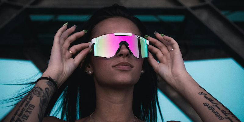 Sonnenbrillen: Top-Trends in der Augenoptik für 2024