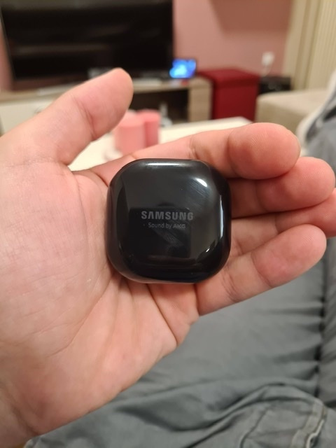 Samsung Galaxy Buds Live Bluetooth Handsfree Ακουστικά με Αντοχή στον Ιδρώτα και Θήκη Φόρτισης Mystic White