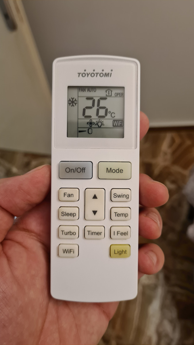 Toyotomi Hiro Eco HTN/HTG-712R32 Inverter-Klimaanlage 12000 BTU A++/A+ mit Ionisator und WiFi