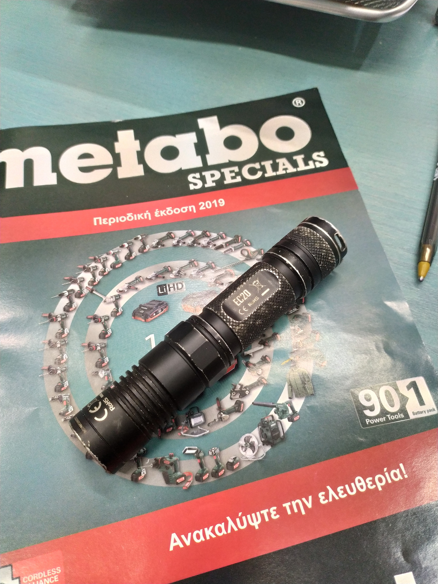 NiteCore Φακός LED IPX8 με Μέγιστη Φωτεινότητα 960lm EC20