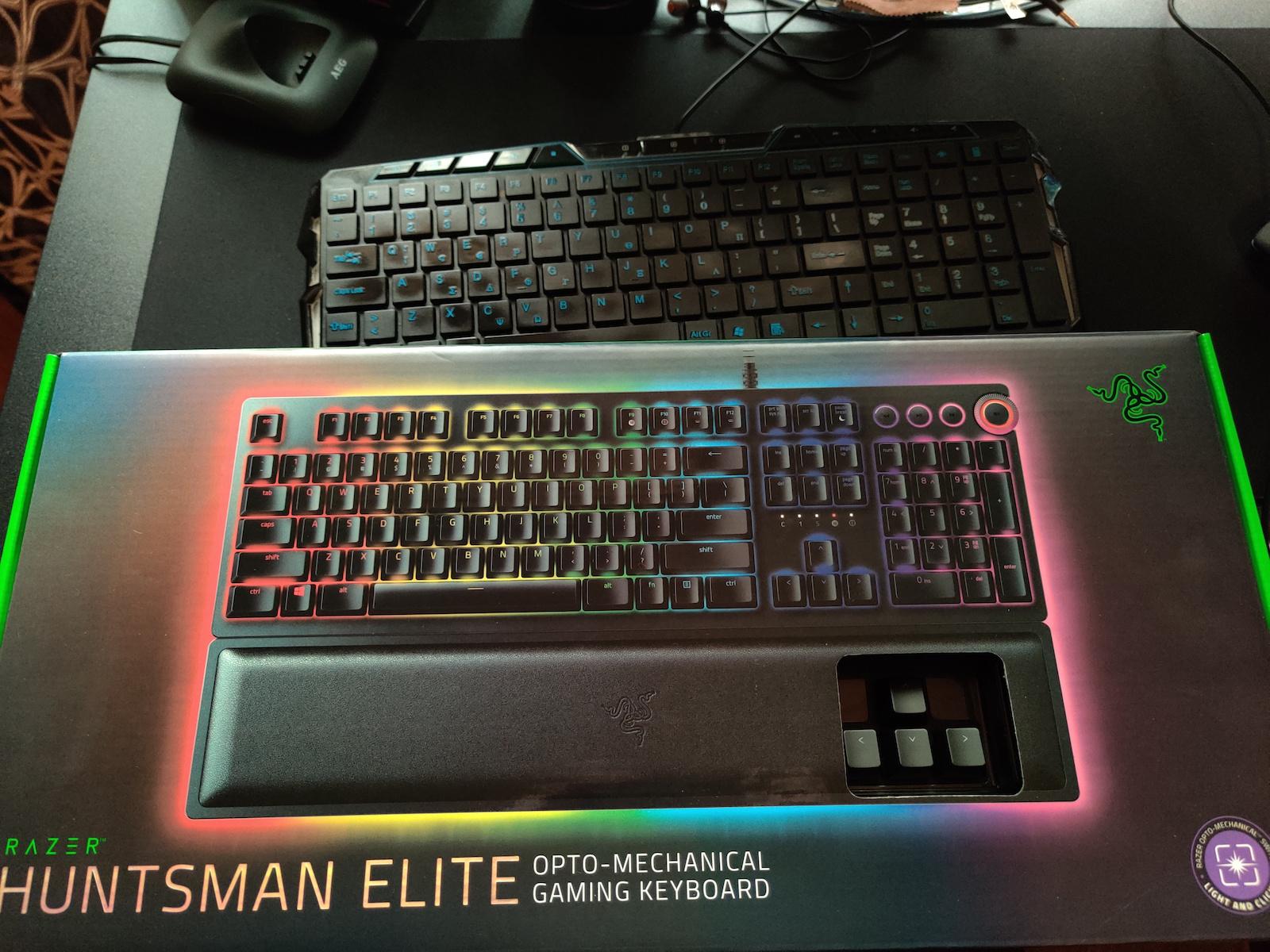 Razer Huntsman Elite Gaming Μηχανικό Πληκτρολόγιο με Razer Clicky διακόπτες και RGB φωτισμό (Αγγλικό US)