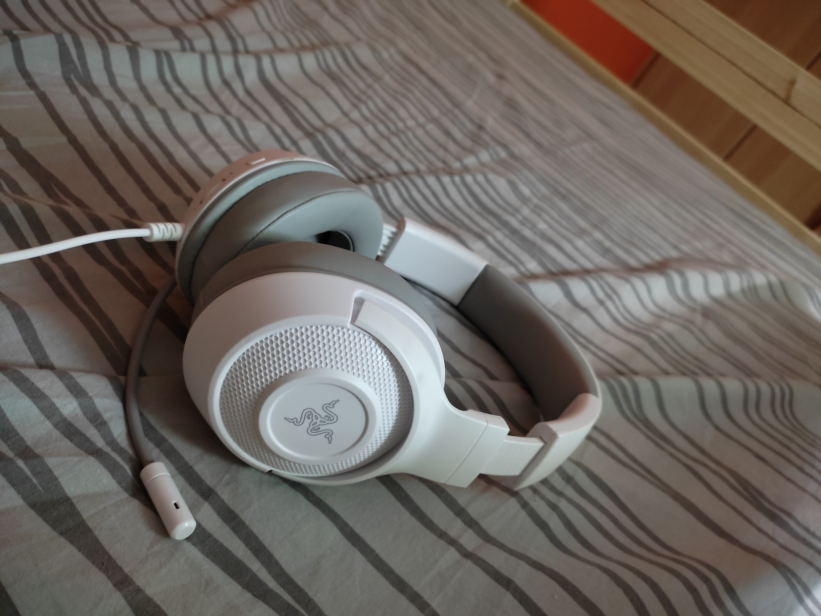 Razer Kraken X Over Ear Gaming Headset με σύνδεση 3.5mm Γκρι