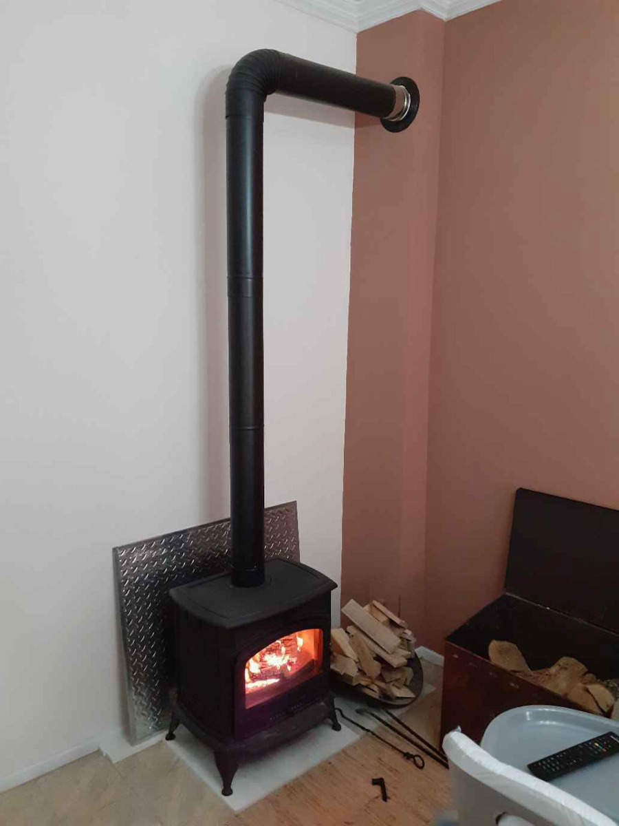 Kratki Koza K6/130 Μεταλλική Ξυλόσομπα 8kW Μαύρη