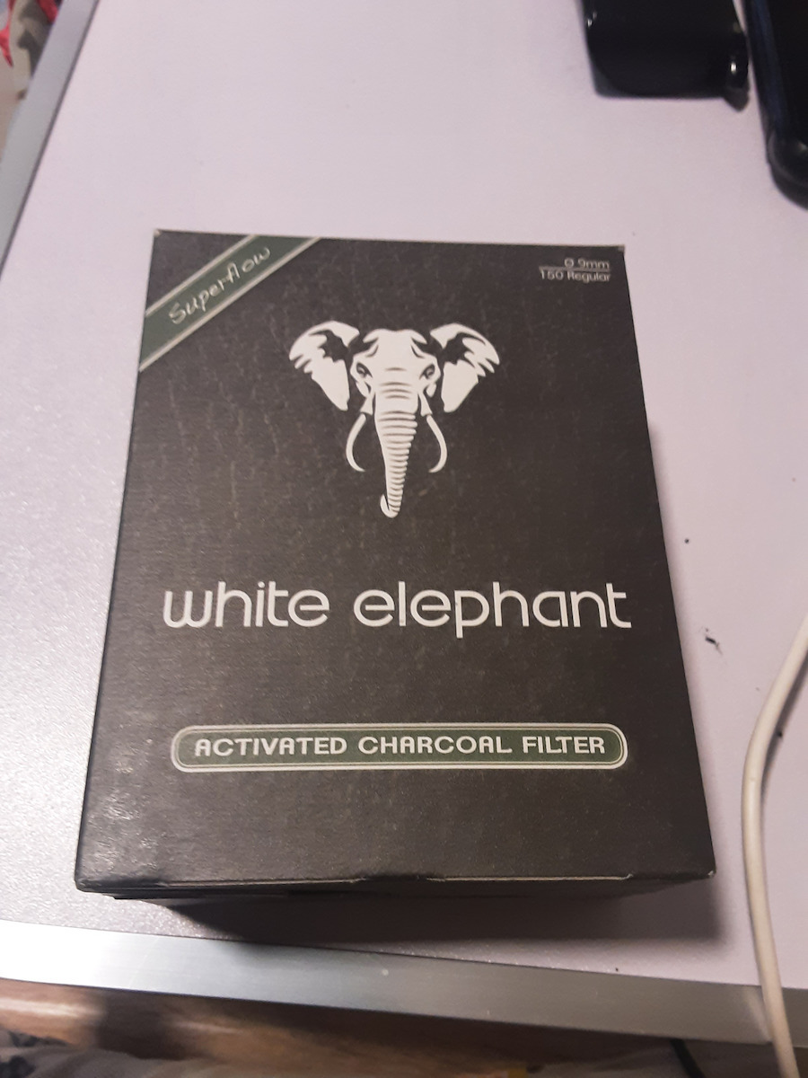 White Elephant Aktivkohle 150 Filter-Tipps 150Stücke