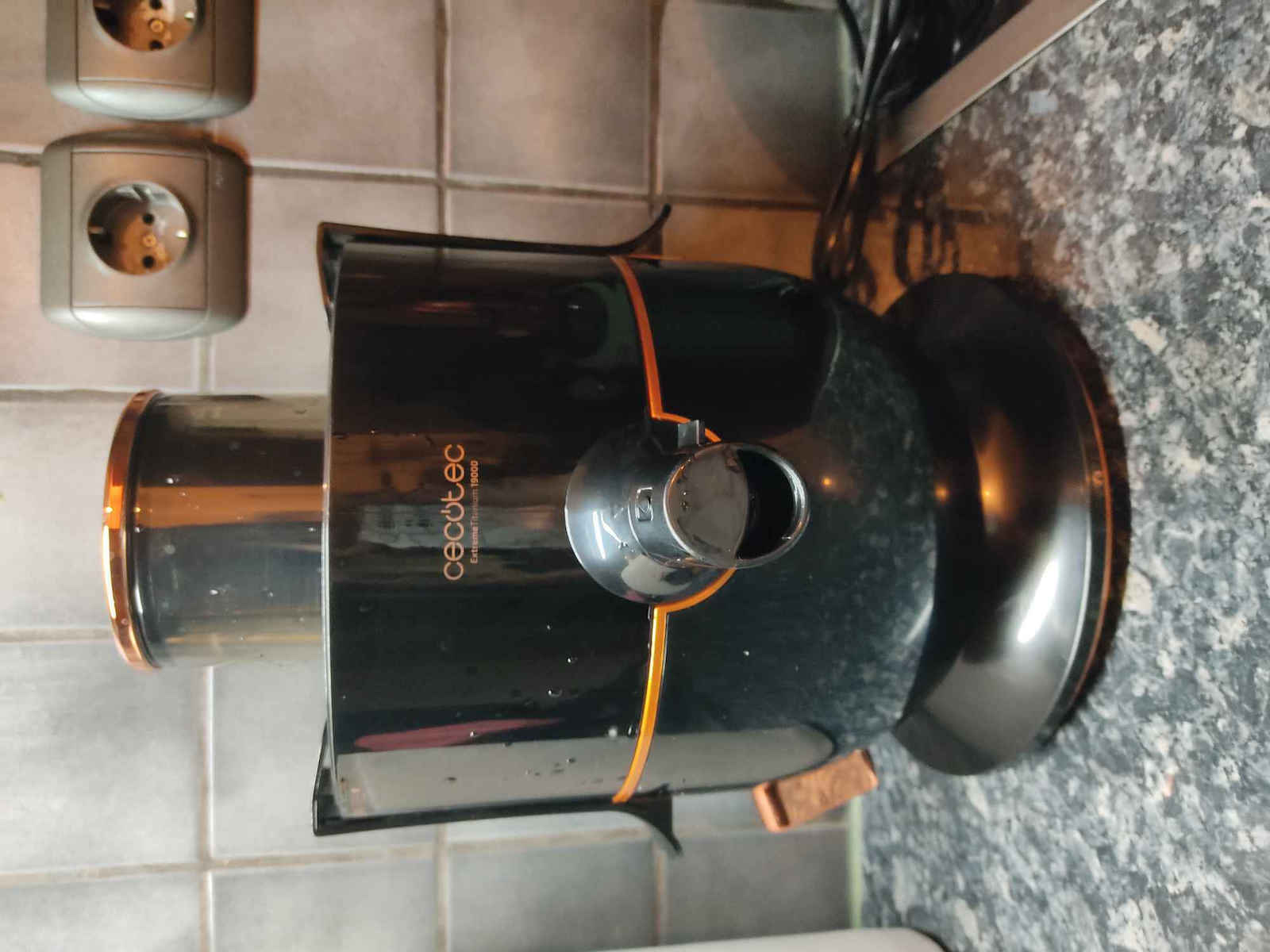 Cecotec ExtremeTitanium 19000 Αποχυμωτής 650W Μαύρος