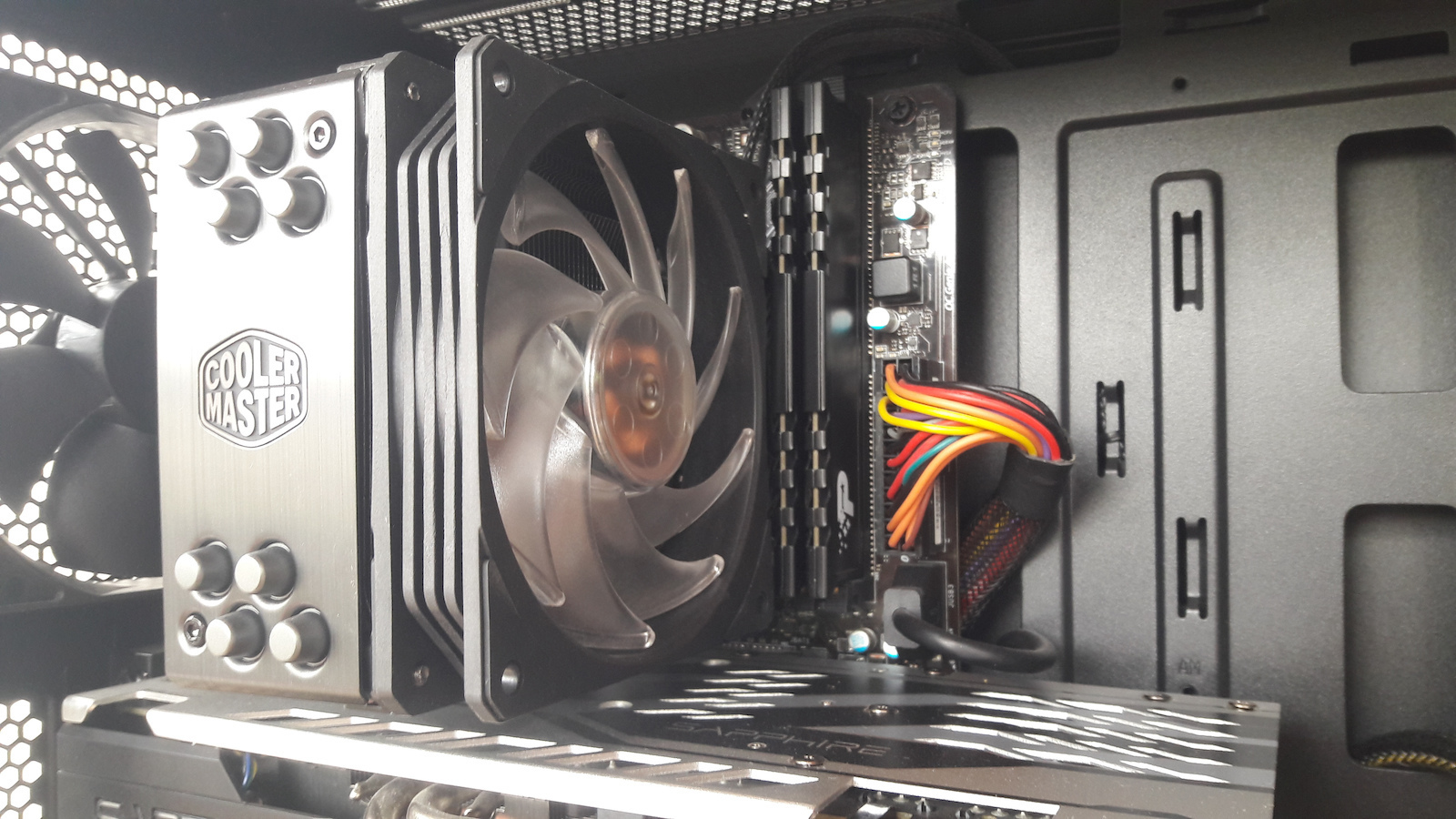 CoolerMaster Hyper 212 RGB Ψύκτρα Επεξεργαστή για Socket AM4/115x/AM3/AM3+