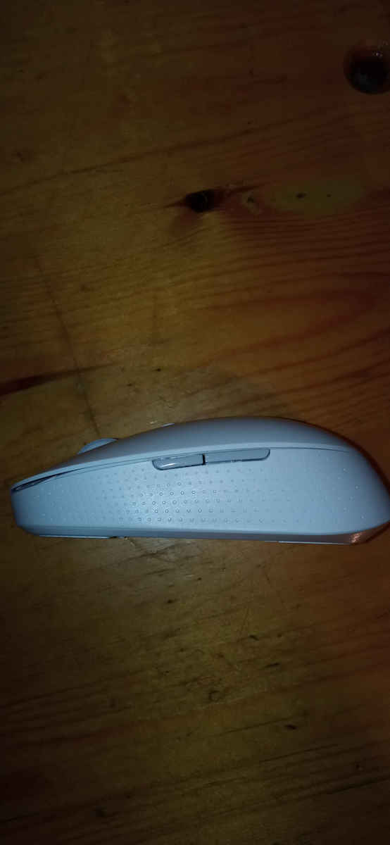 Xiaomi Mi Dual Mode Wireless Bluetooth Mouse White