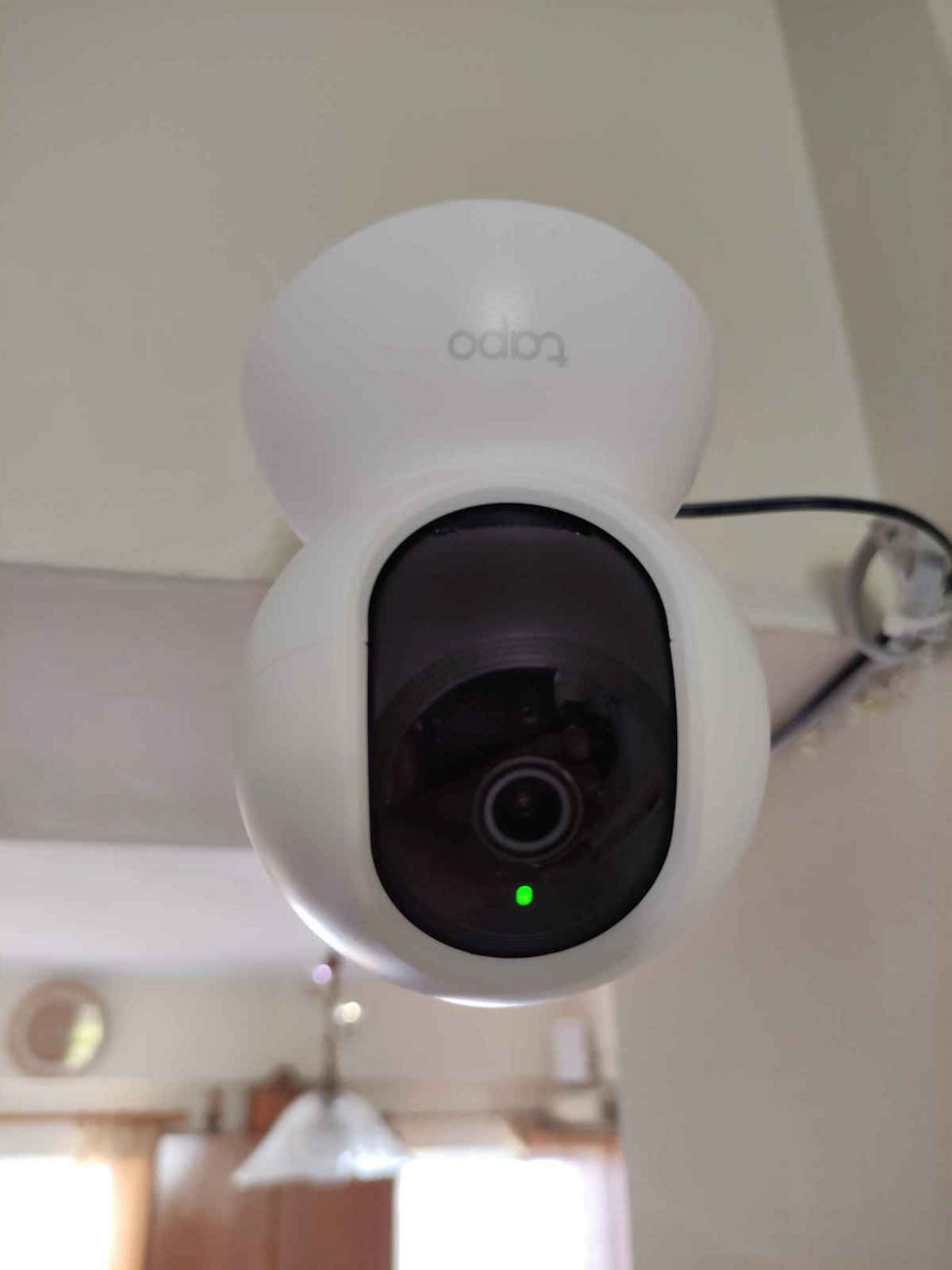 TP-LINK Tapo C200 v3.20 IP Surveillance Camera Wi-Fi Full HD 1080p with Two-Way Communication and Lens 4mm