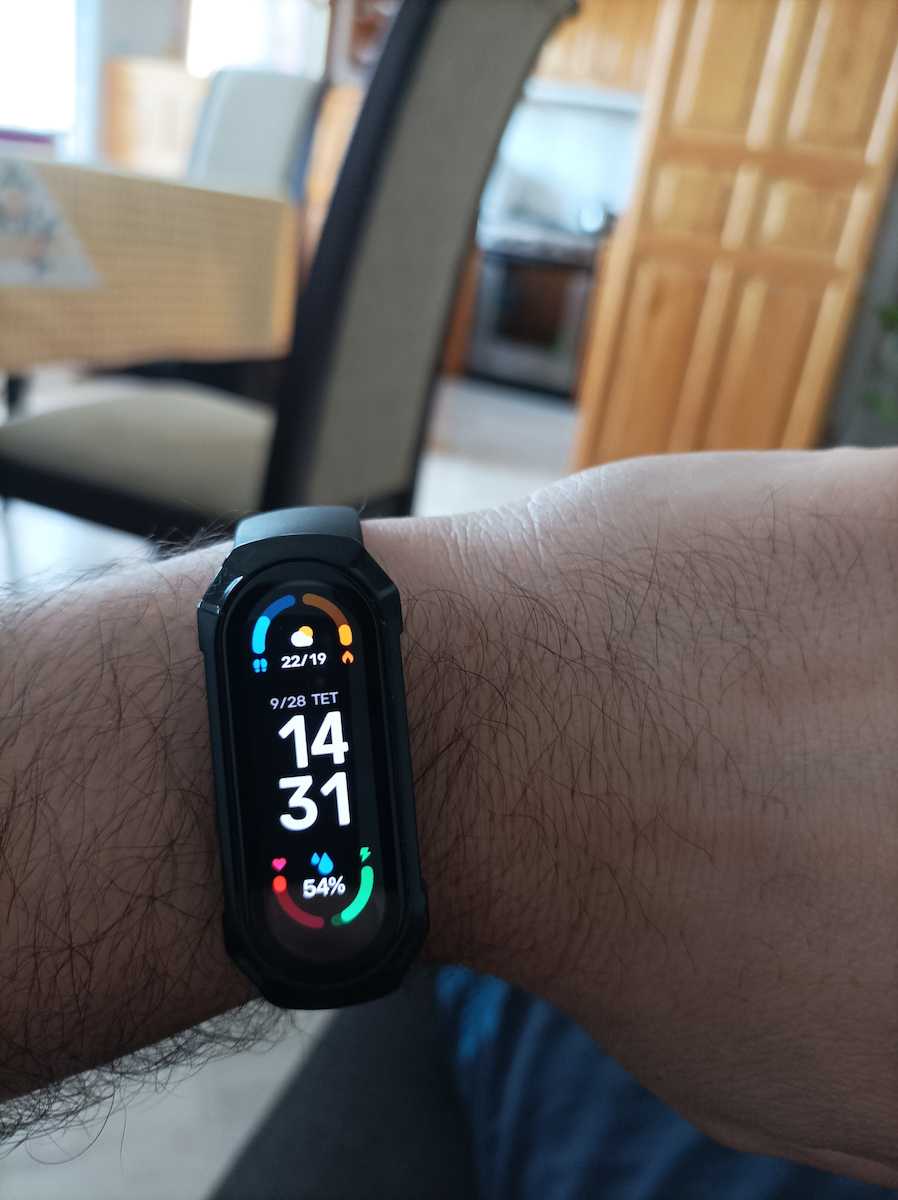 Plastikhülle mit Glas in Schwarz Farbe für Mi Band 5 / 6