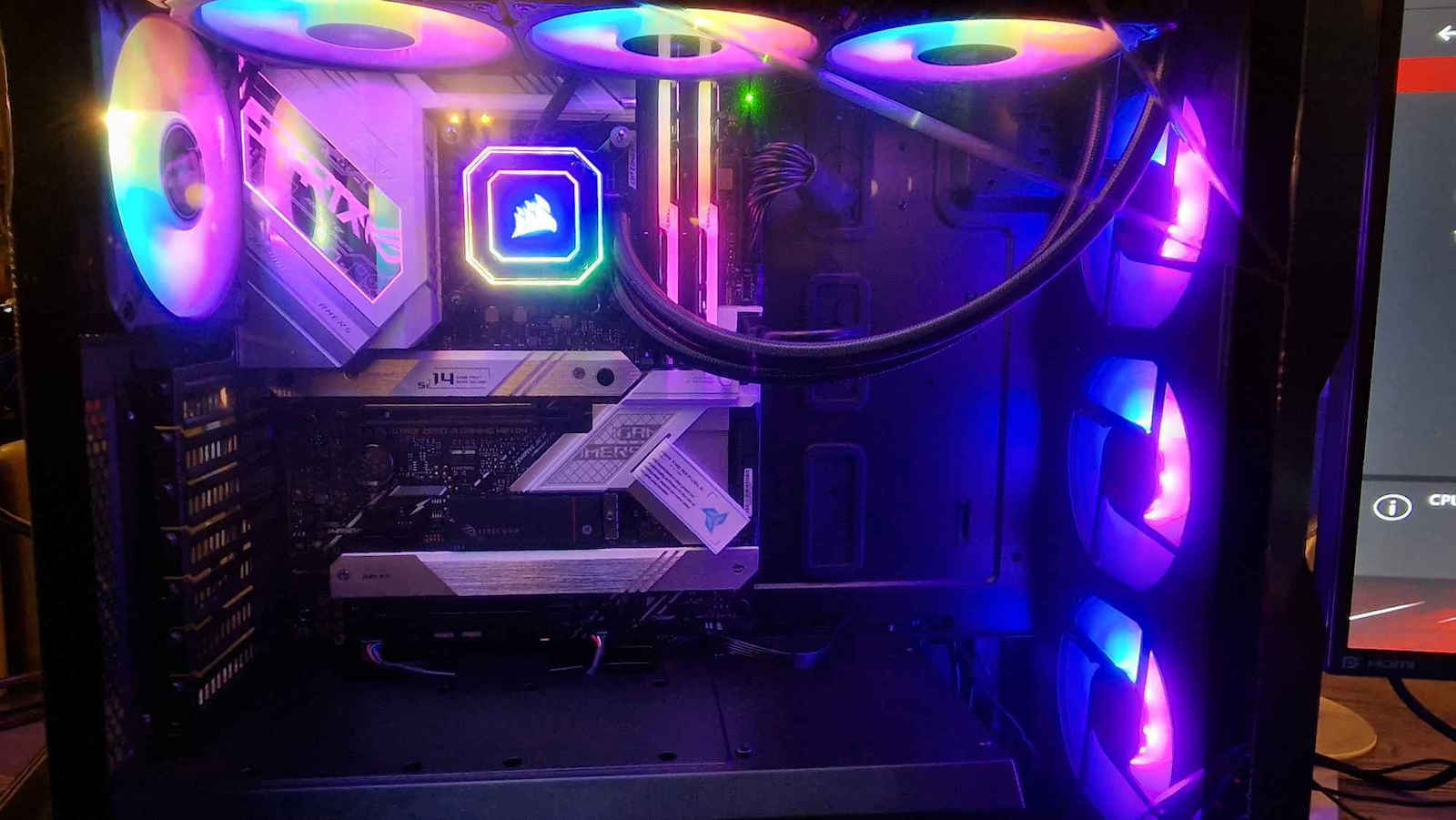 Corsair iCUE H150i Elite Capellix Wasserkühlung für Prozessor Dreifacher Ventilator 120mm für Sockel AM4/AM5/1200/115x mit RGB Beleuchtung