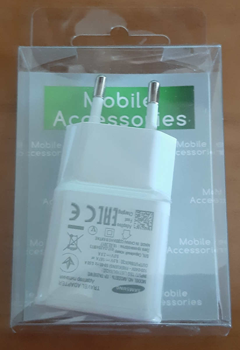 Samsung Φορτιστής με Θύρα USB-A και Καλώδιο micro USB 15W Λευκός (EP-TA20EWE & ECB-DU4AWE)