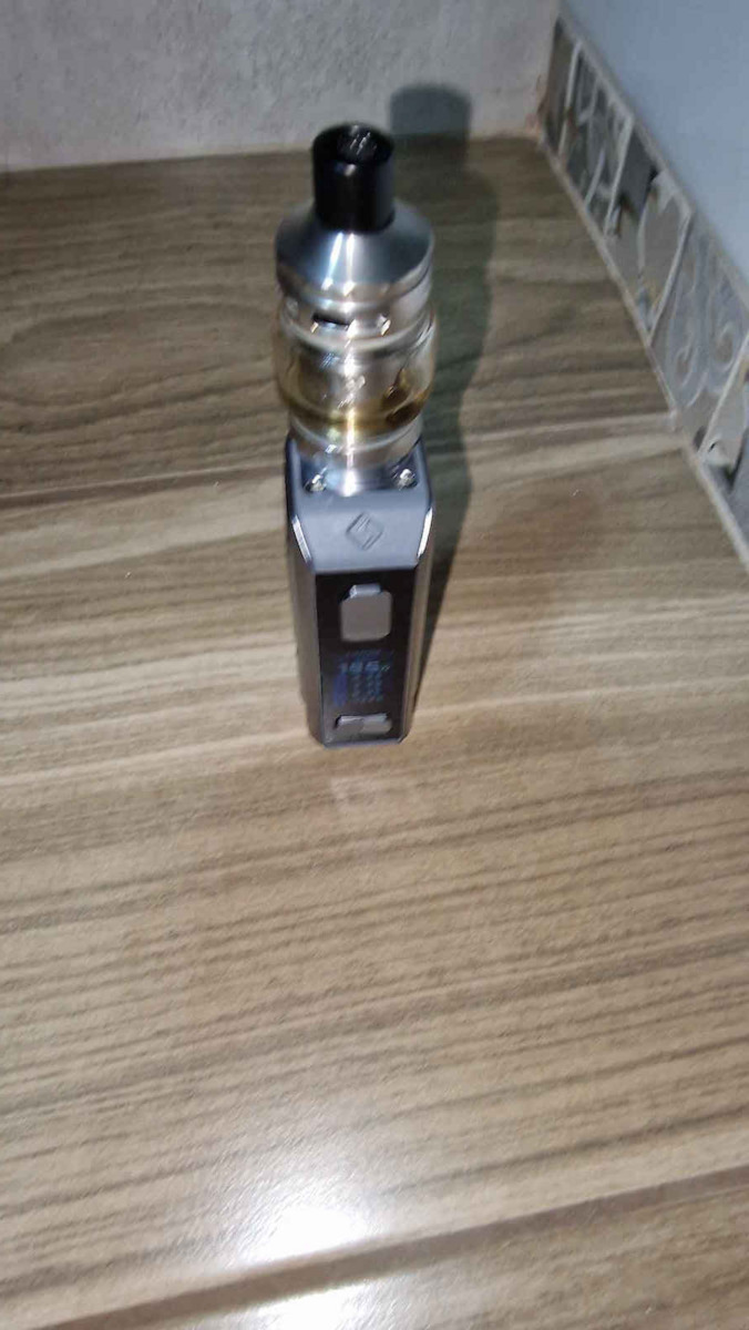 Geek Vape Aegis Mini 2 M100 Z Nano Silver Box Mod Kit 3.5ml με Ενσωματωμένη Μπαταρία