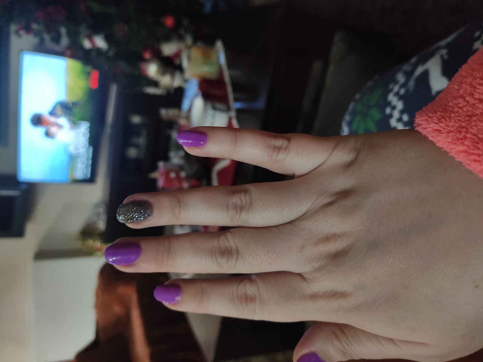 Elixir Semi Gel Хибриден Лак за Нокти 704 Black с Glitter 5мл 1бр