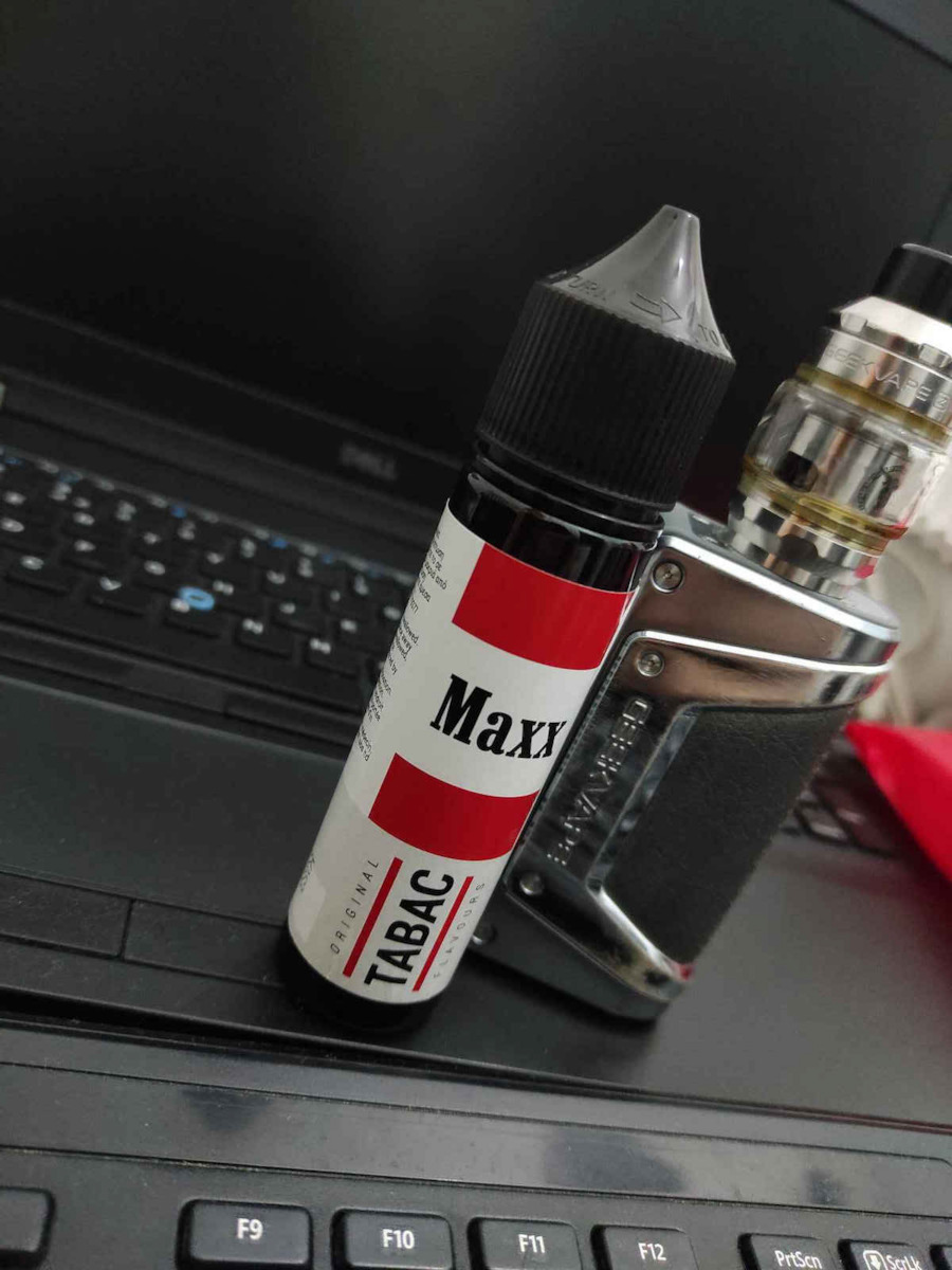 Blackout Flavor Shot Boosted Pod Juice Blueberry Sour Raspberry 18ml/60ml 1τμχ