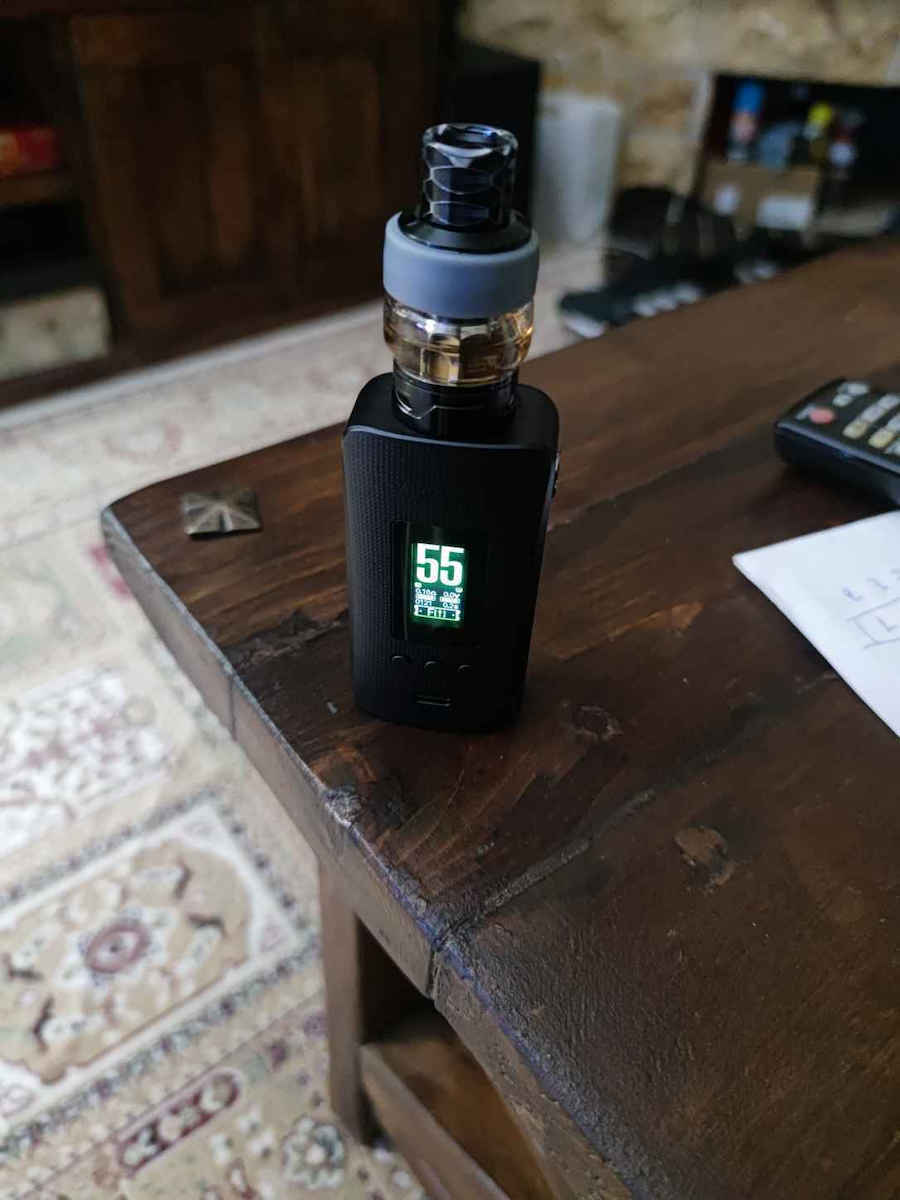 Vaporesso Gen 200 Box Mod Neon Orange