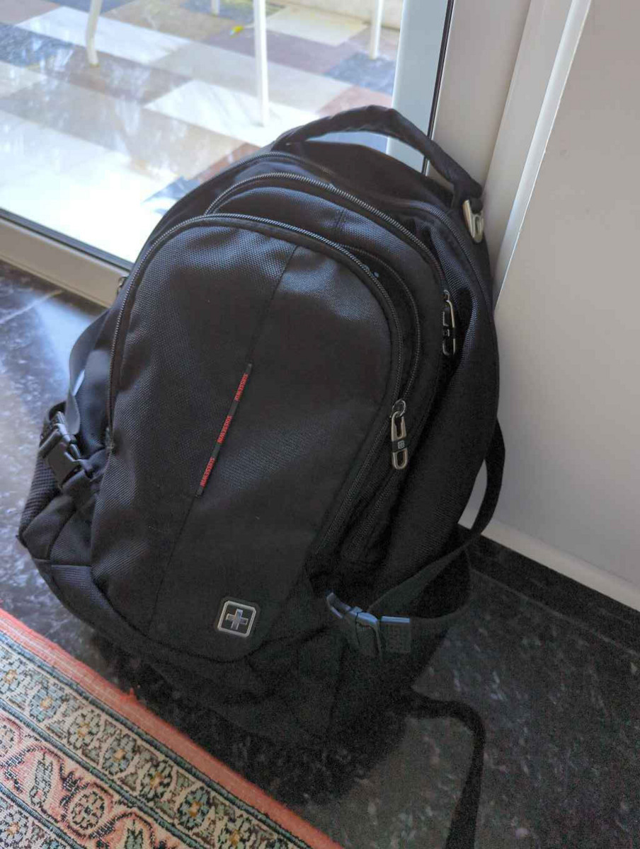 Suissewin Backpack 24lt Μαύρο